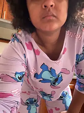 Snapshot of Rizos_hot_official chatting on November 3, 2025, 4:21 pm Rizos hot official online show from November 3, 2025, 4:21 pm