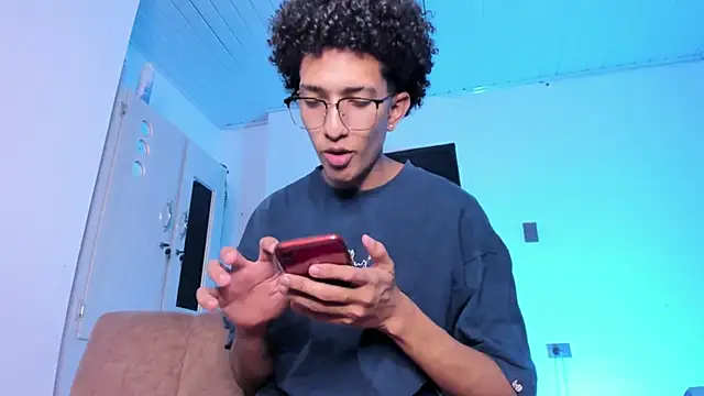 Snapshot of Cj_davis_ chatting on June 30, 2026, 2:11 am Cj davis online show from June 30, 2026, 2:11 am