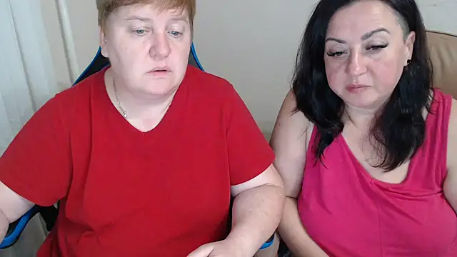 Snapshot of Bertie_Adeline chatting on September 27, 2025, 8:04 pm Bertie Adeline online show from September 27, 2025, 8:04 pm