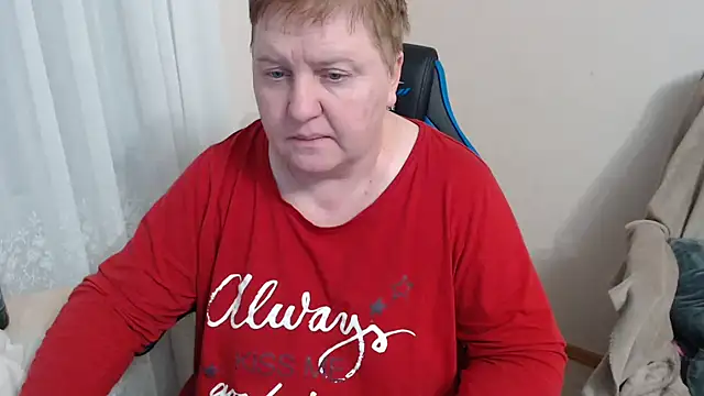 Snapshot of Bertie_Adeline chatting on November 19, 2025, 6:19 pm Bertie Adeline online show from November 19, 2025, 6:19 pm