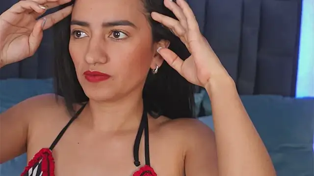 Snapshot of EmilyPrincy chatting on September 21, 2025, 1:05 pm EmilyPrincy online show from September 21, 2025, 1:05 pm