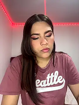 Snapshot of Allison_Bailey chatting on October 9, 2025, 6:52 pm Allison Bailey online show from October 9, 2025, 6:52 pm