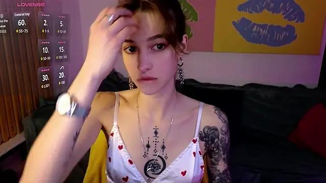 Snapshot of __grace__ chatting on October 8, 2025, 3:13 pm   grace   online show from October 8, 2025, 3:13 pm