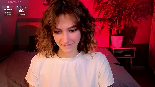 Snapshot of __grace__ chatting on October 3, 2025, 3:57 pm   grace   online show from October 3, 2025, 3:57 pm