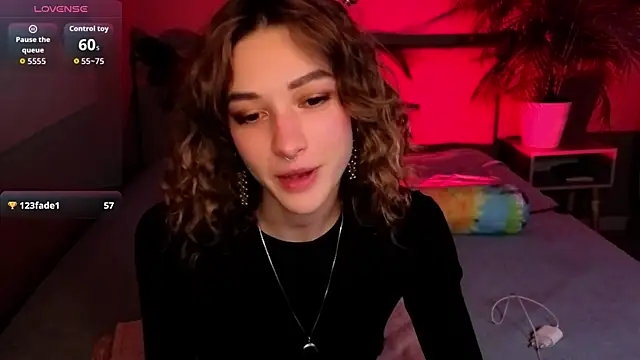 Snapshot of __grace__ chatting on October 24, 2025, 10:14 am   grace   online show from October 24, 2025, 10:14 am