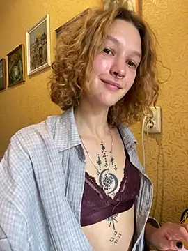 Snapshot of __grace__ chatting on July 8, 2026, 7:42 am grace online show from July 8, 2026, 7:42 am