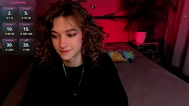 Snapshot of __grace__ chatting on October 28, 2025, 10:36 am   grace   online show from October 28, 2025, 10:36 am