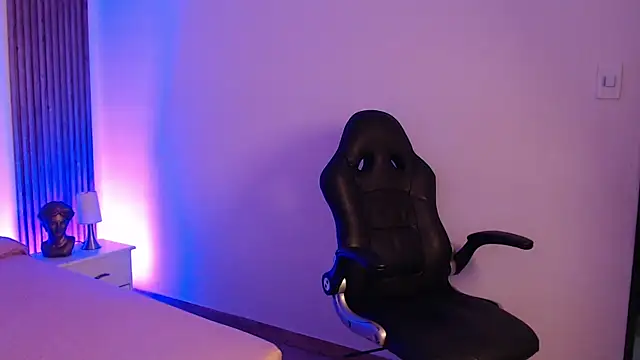 Snapshot of Red_kytty6 chatting on October 18, 2025, 10:12 pm Red kytty6 online show from October 18, 2025, 10:12 pm