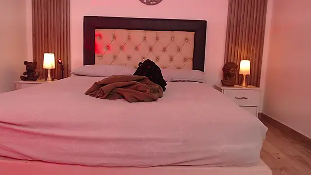 Snapshot of Red_kytty6 chatting on October 7, 2025, 7:48 pm Red kytty6 online show from October 7, 2025, 7:48 pm