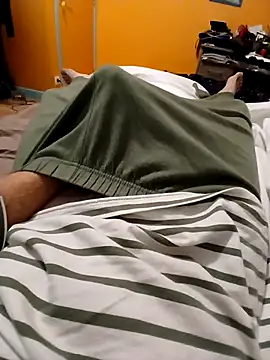 Snapshot of Aymeric35000 chatting on November 15, 2025, 10:14 pm Aymeric35000 online show from November 15, 2025, 10:14 pm