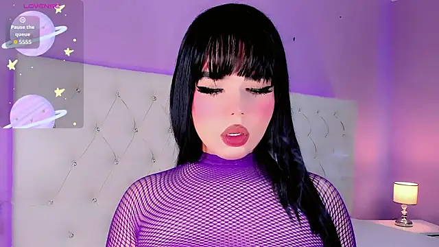 DaniielaV online show from October 5, 2025, 1:57 pm