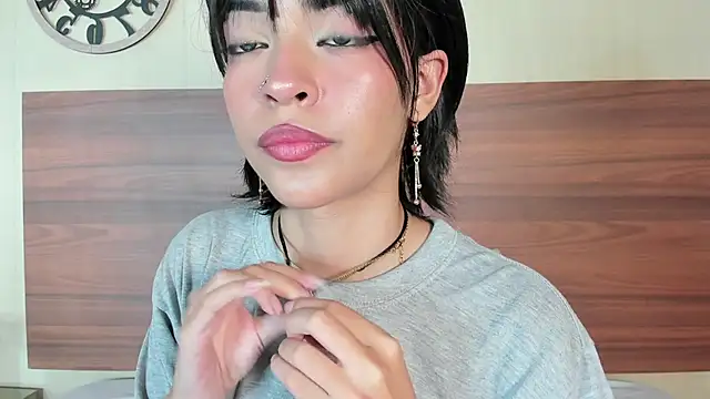 AnnyKitty  online show from September 24, 2025, 3:57 am