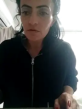 Gecenin Kralicesi online show from January 7, 2026, 6:07 am