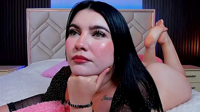 MiaaFarrel online show from January 9, 2026, 7:21 pm