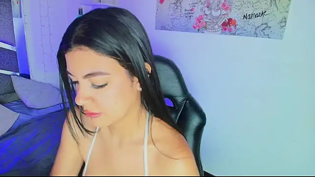 jennifer Scot online show from September 25, 2025, 3:07 pm