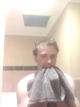 Snapshot of Rudie1 chatting on September 17, 2025, 10:12 pm Rudie1 online show from September 17, 2025, 10:12 pm