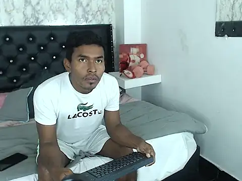 Snapshot of Adam_Morgan2 chatting on October 5, 2025, 2:46 am Adam Morgan2 online show from October 5, 2025, 2:46 am