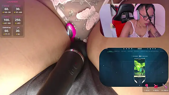 NovaLyn online show from November 14, 2025, 5:00 am