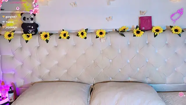 AleAurarashi online show from March 19, 2026, 4:51 pm