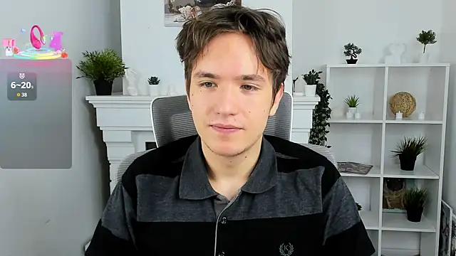 Snapshot of Ethan_Rivers chatting on September 25, 2025, 5:57 am Ethan Rivers online show from September 25, 2025, 5:57 am