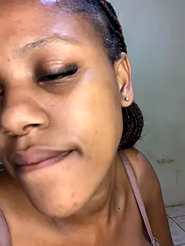 Snapshot of SexySparkles1 chatting on October 2, 2025, 3:48 pm SexySparkles1 online show from October 2, 2025, 3:48 pm