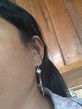 Angela-babyxx online show from October 7, 2025, 5:08 am