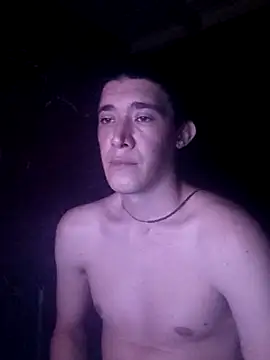 parcialfetiche online show from March 11, 2026, 9:14 am