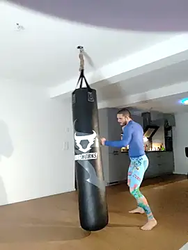 EyesNeverLies online show from October 11, 2025, 10:55 pm