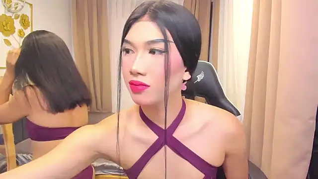 MaxCollins online show from January 12, 2026, 2:07 am