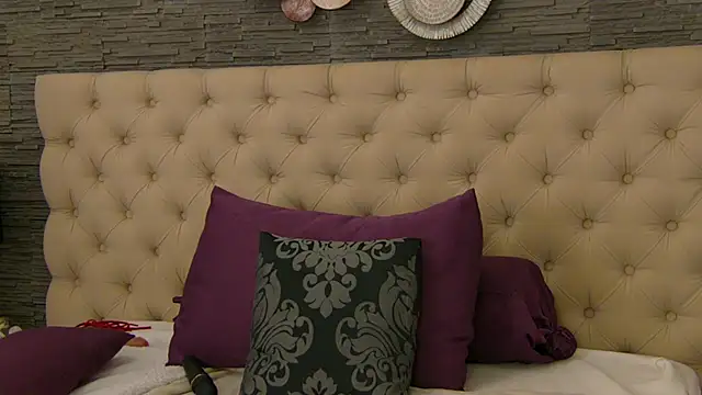 Snapshot of VannyFoxx chatting on September 27, 2025, 6:58 pm VannyFoxx online show from September 27, 2025, 6:58 pm