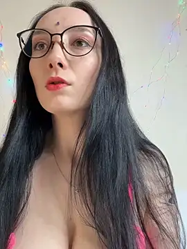 Jinhee Tiny online show from September 18, 2025, 7:11 am