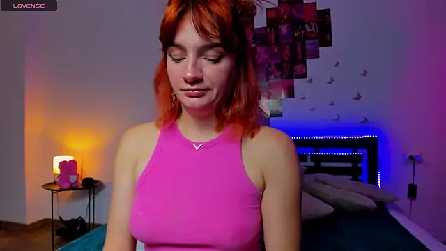 Snapshot of ArinaWinss chatting on October 4, 2025, 6:09 pm ArinaWinss online show from October 4, 2025, 6:09 pm