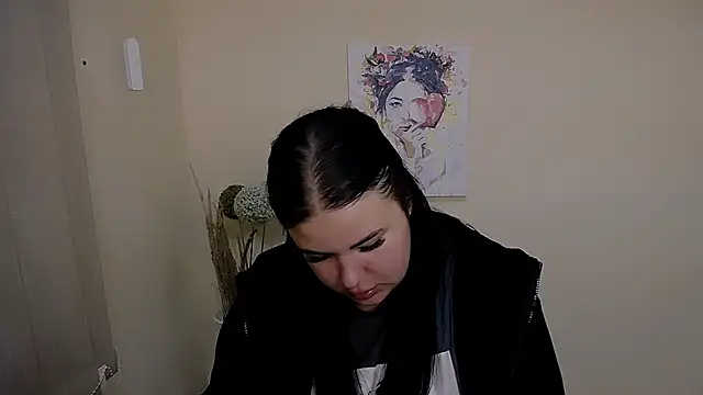  Trisha li online show from September 30, 2025, 11:49 am