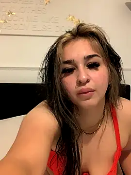 Snapshot of BrunetteBrat-xo chatting on September 28, 2025, 8:27 pm BrunetteBrat-xo online show from September 28, 2025, 8:27 pm