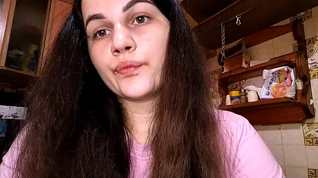 Snapshot of DierdreCousineau chatting on October 29, 2025, 10:14 am DierdreCousineau online show from October 29, 2025, 10:14 am