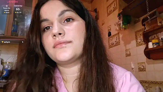 Snapshot of DierdreCousineau chatting on October 6, 2025, 11:11 am DierdreCousineau online show from October 6, 2025, 11:11 am