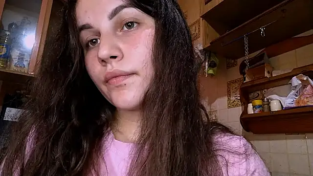 Snapshot of DierdreCousineau chatting on October 23, 2025, 10:03 am DierdreCousineau online show from October 23, 2025, 10:03 am