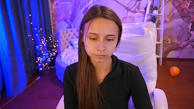 Snapshot of AnnaPearl chatting on November 2, 2025, 9:53 pm AnnaPearl online show from November 2, 2025, 9:53 pm