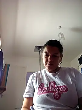 Snapshot of GoddessChantelle chatting on October 10, 2025, 2:18 pm GoddessChantelle online show from October 10, 2025, 2:18 pm