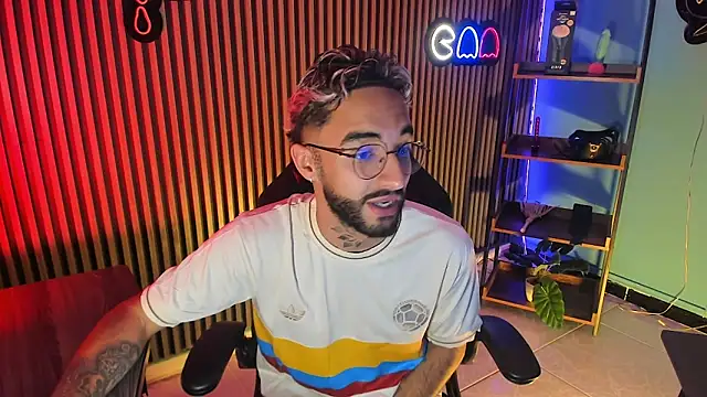Symon kalifa online show from September 11, 2025, 9:26 pm