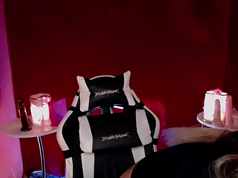 Snapshot of Kerarabuang69 chatting on October 18, 2025, 2:13 am Kerarabuang69 online show from October 18, 2025, 2:13 am