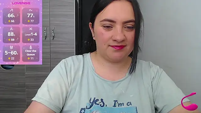 EmilySpicy online show from September 17, 2025, 4:09 pm