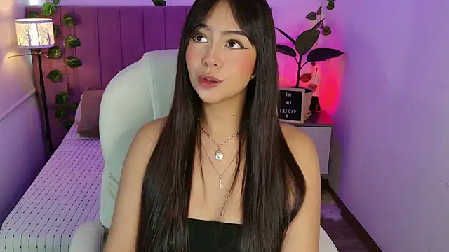 VioletBlacke  online show from September 25, 2025, 2:45 pm