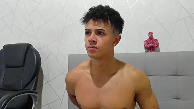 Snapshot of Alex_Colton7 chatting on September 21, 2025, 3:55 am Alex Colton7 online show from September 21, 2025, 3:55 am