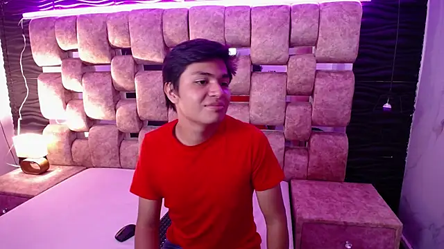 NatyyAlex online show from October 27, 2025, 7:48 pm