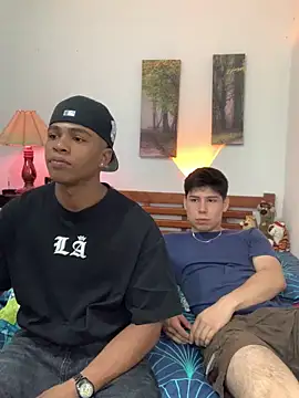 Snapshot of DEMOND_333 chatting on October 10, 2025, 7:25 pm DEMOND 333 online show from October 10, 2025, 7:25 pm