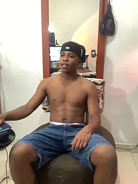 Snapshot of DEMOND_333 chatting on September 23, 2025, 8:16 pm DEMOND 333 online show from September 23, 2025, 8:16 pm