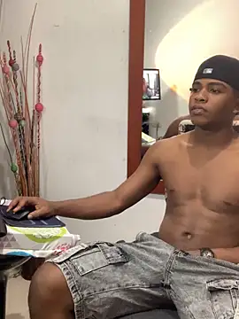 Snapshot of DEMOND_333 chatting on September 27, 2025, 3:01 am DEMOND 333 online show from September 27, 2025, 3:01 am