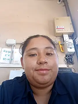 fresitaloquita2000 online show from September 21, 2025, 5:29 pm