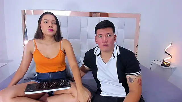 Snapshot of ZoeandEthan chatting on September 27, 2025, 9:32 pm ZoeandEthan online show from September 27, 2025, 9:32 pm